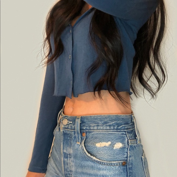 FINAL SALE - Cropped Cardigan - Picture 4 of 5